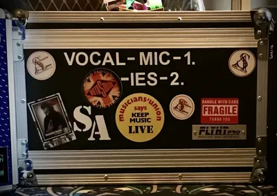 Circle Stickers - My flight cases