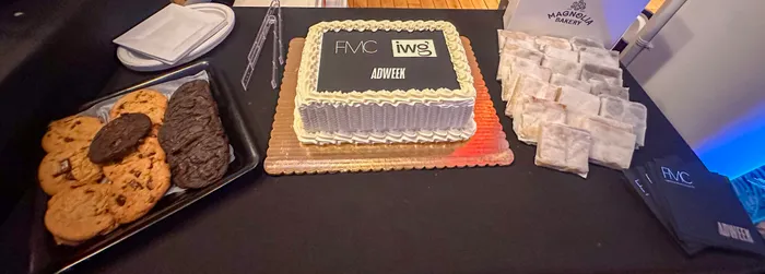 ImprintNow.co.nz - Custom Foil Stamped Beverage Napkin