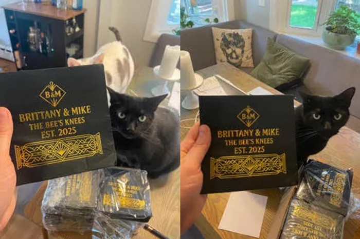 ImprintNow.co.nz - Custom Foil Stamped Beverage Napkin