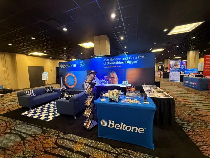 ImprintNow.co.nz - Custom Square Table Covers