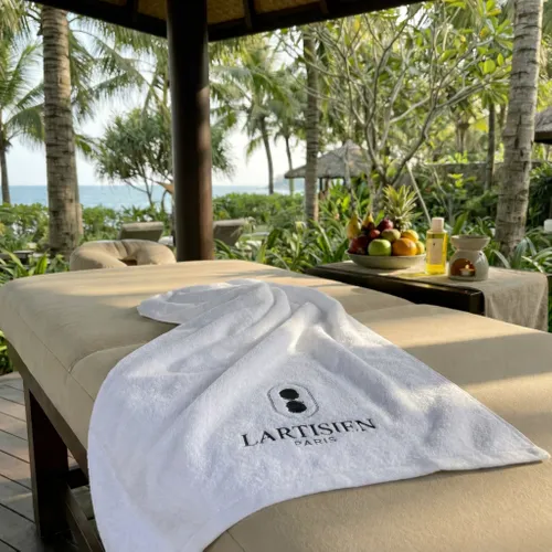 Custom Bathroom Towels - Imprint Now - NZ